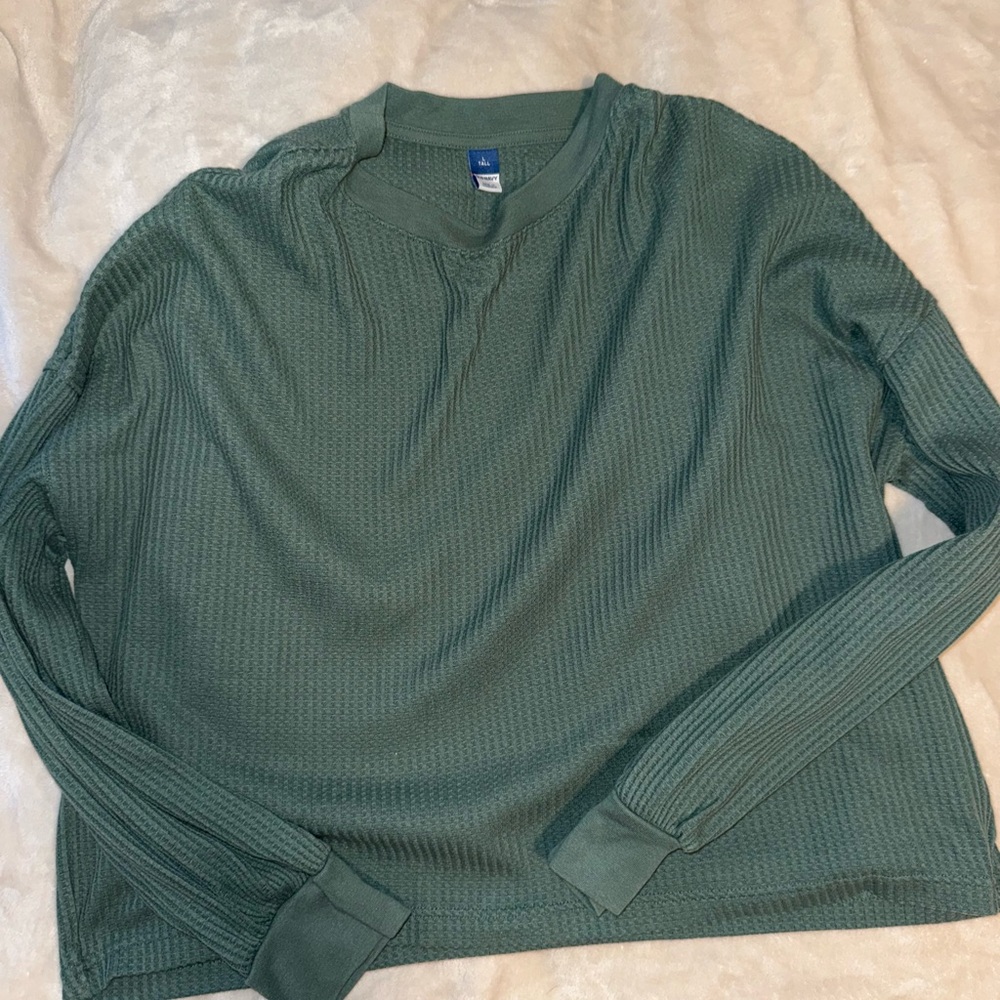 Old Navy Green Long Sleeve Tee